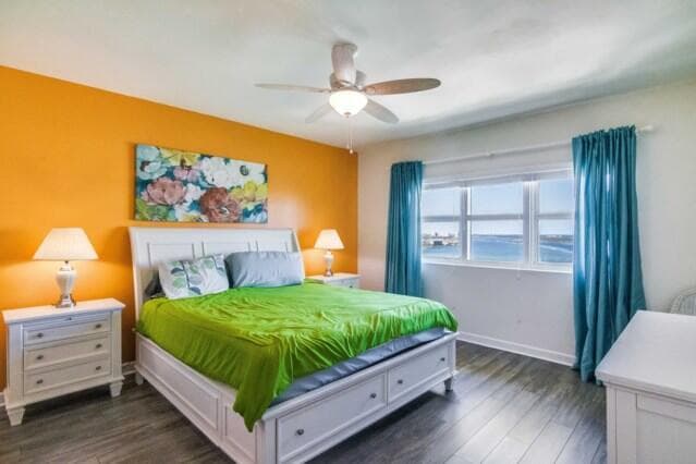 2650 Lake Shore Drive 2203 photo 15