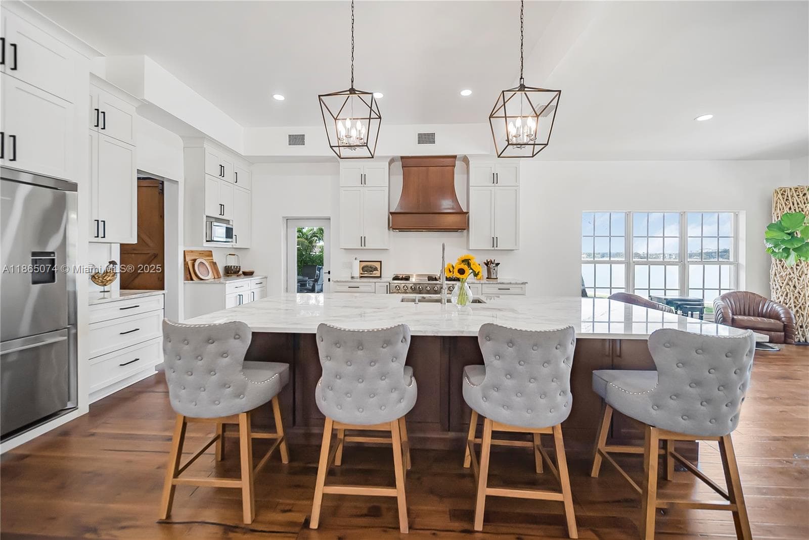 1020 Lands End Way photo 16
