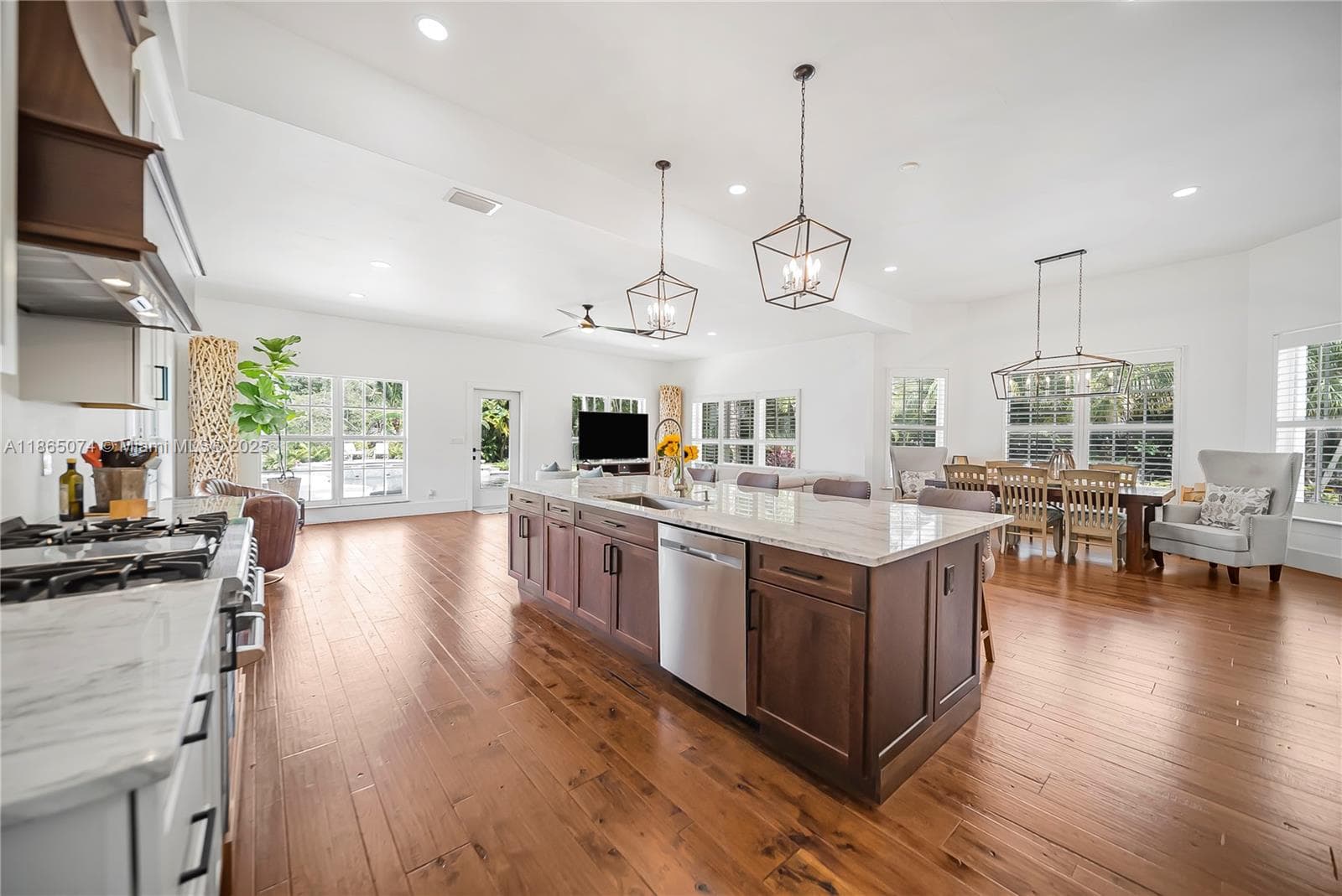 1020 Lands End Way photo 18