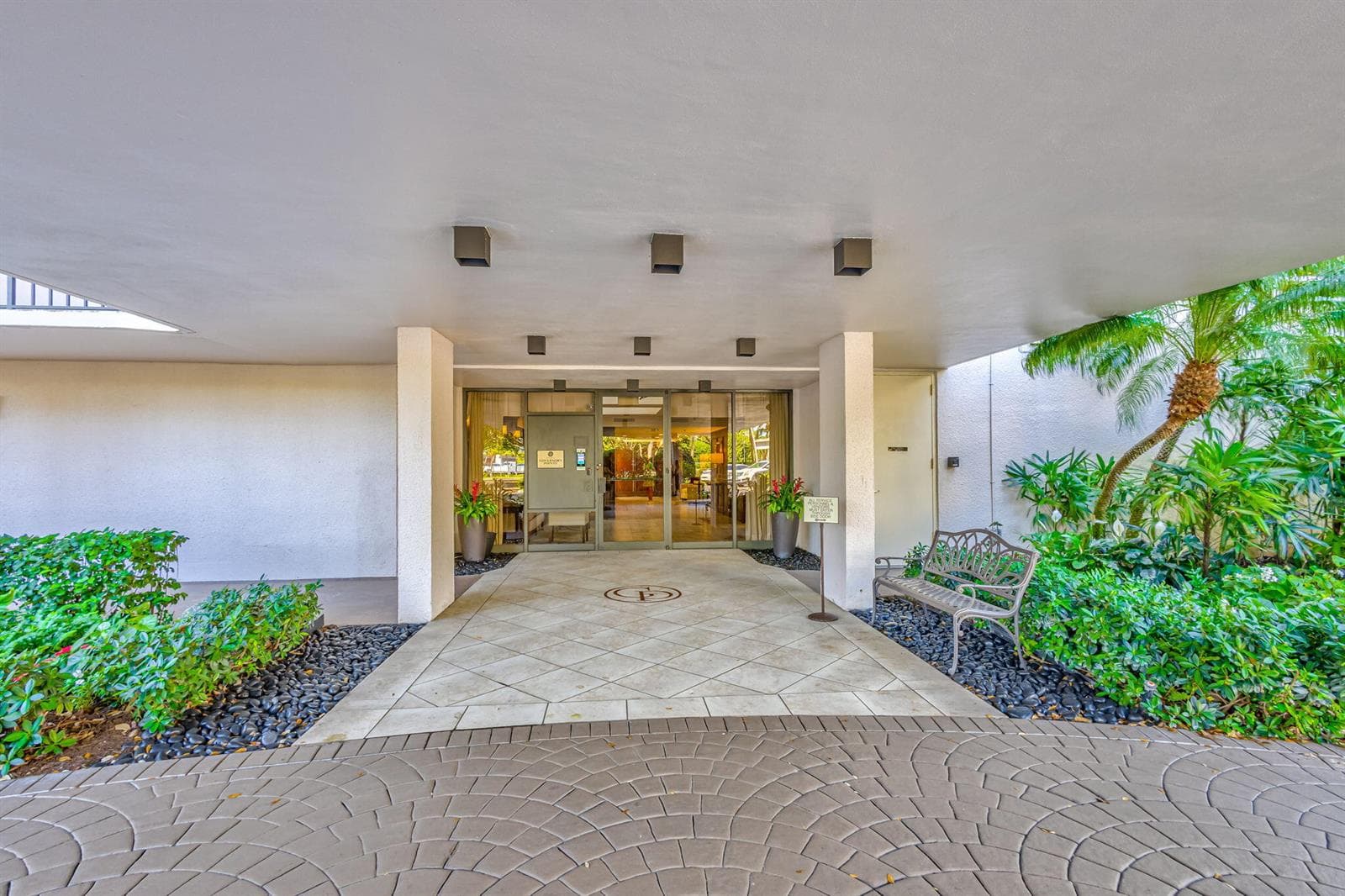 356 Golfview Road 609 photo 6