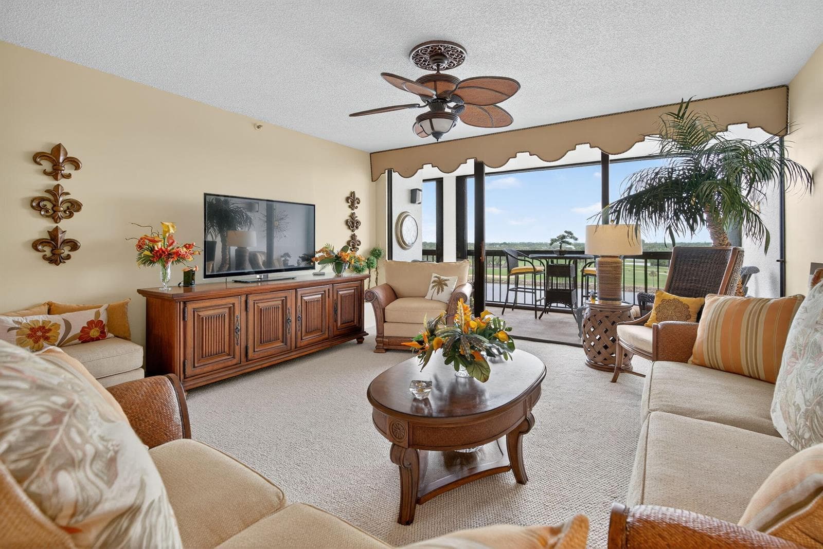 356 Golfview Road 609 photo 13