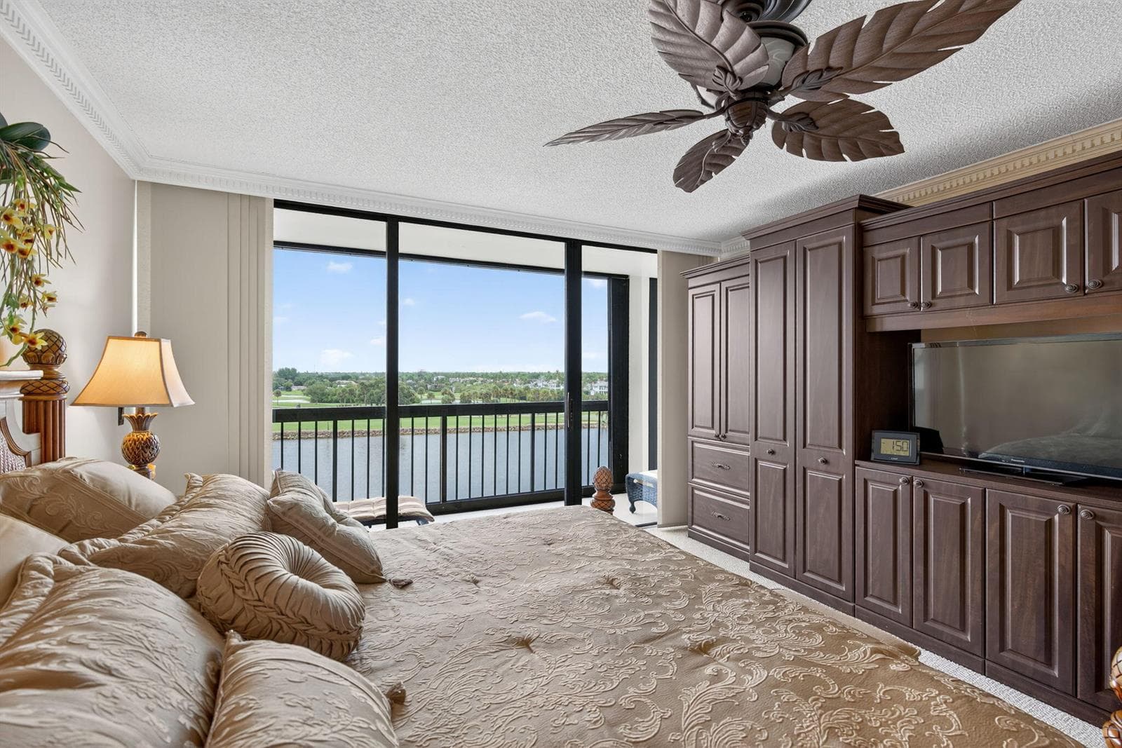 356 Golfview Road 609 photo 22