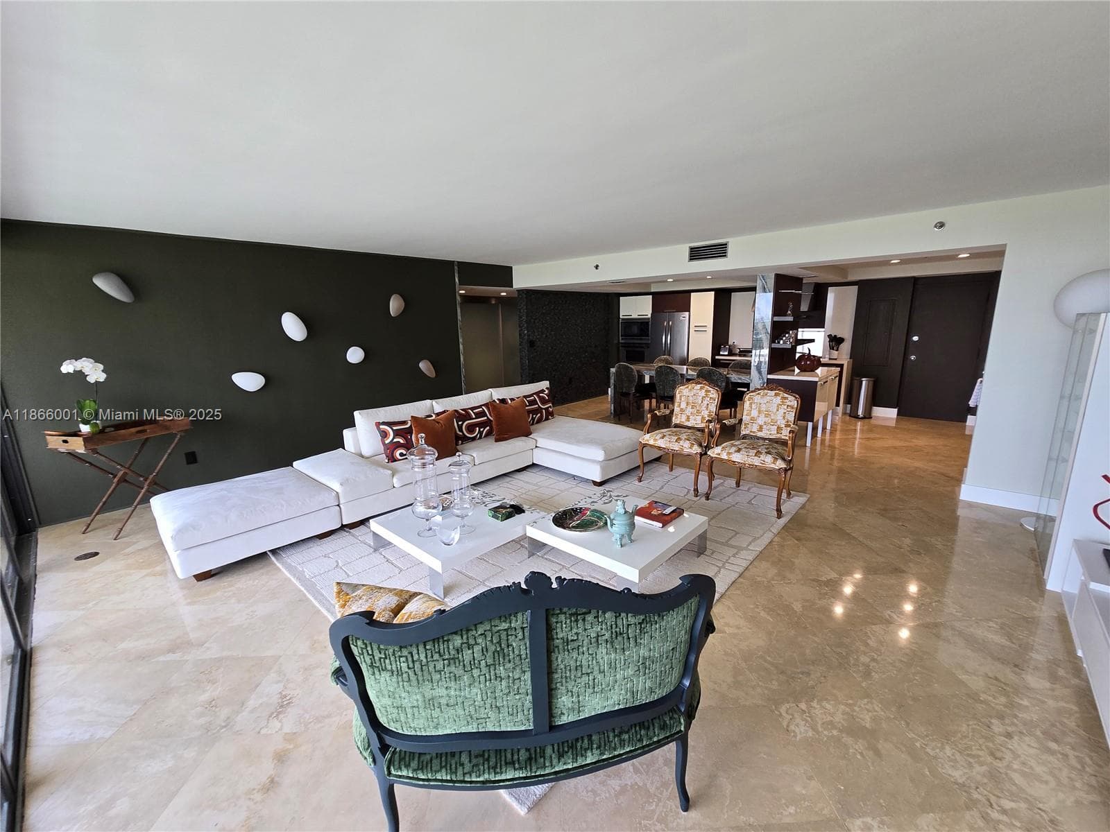 11113 Biscayne Blvd 854 photo 7