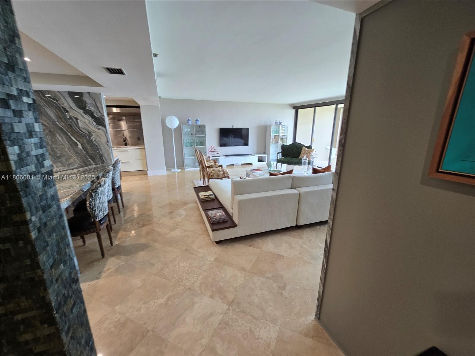 11113 Biscayne Blvd 854 photo 15