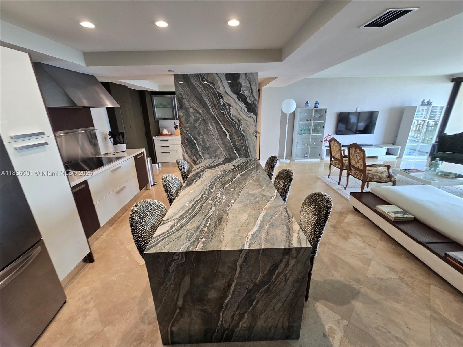 11113 Biscayne Blvd 854 photo 11