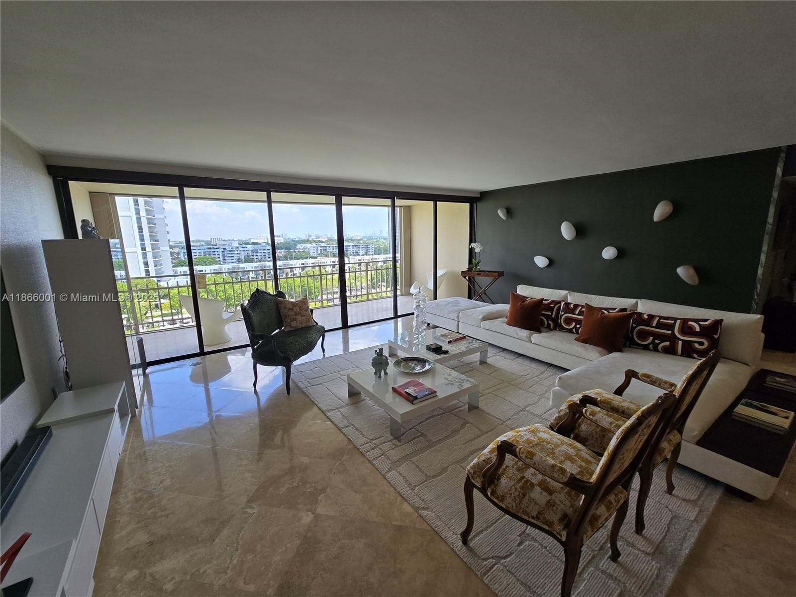 11113 Biscayne Blvd 854 photo 8