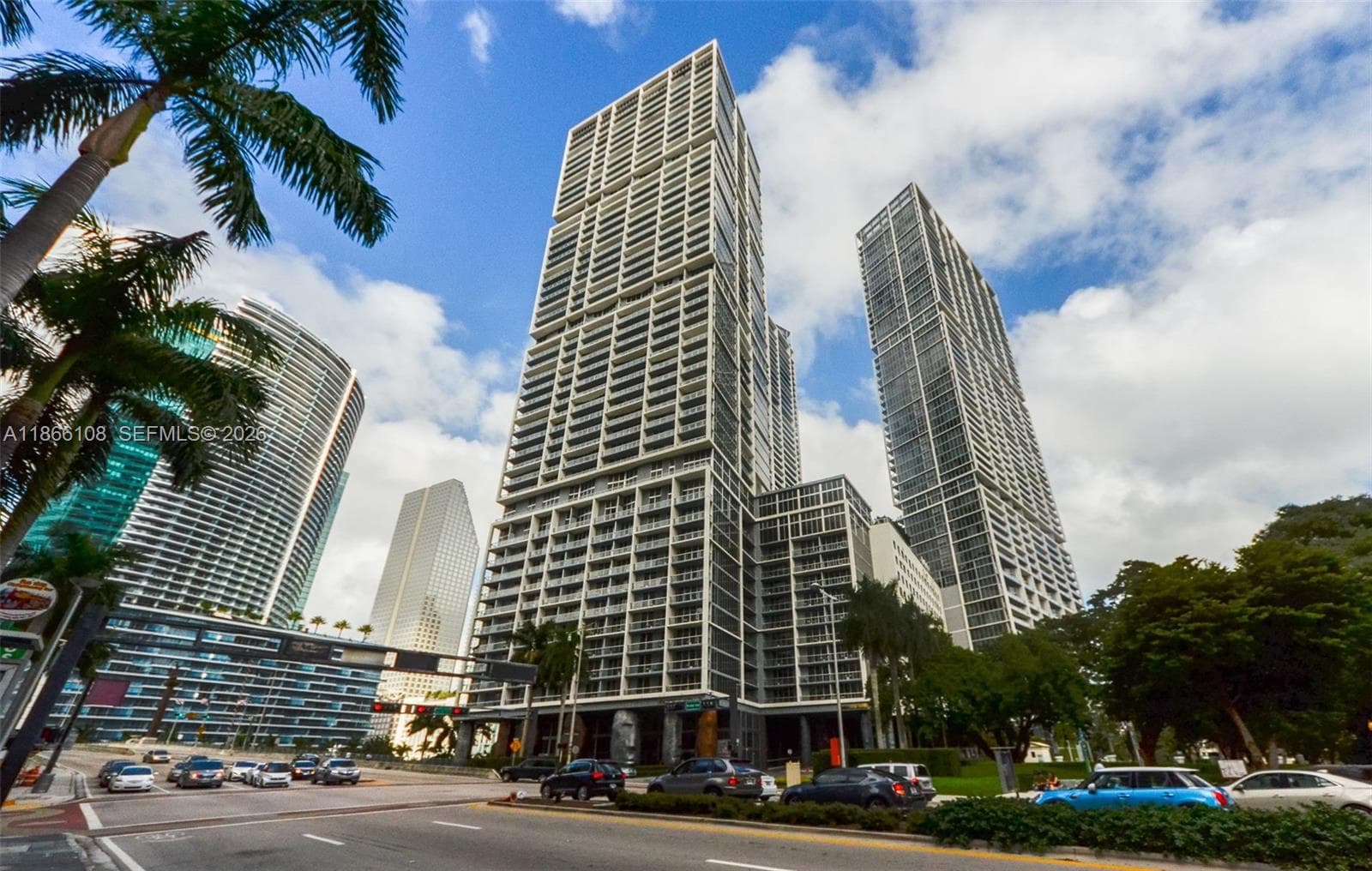 495 Brickell Ave 3504 photo 2