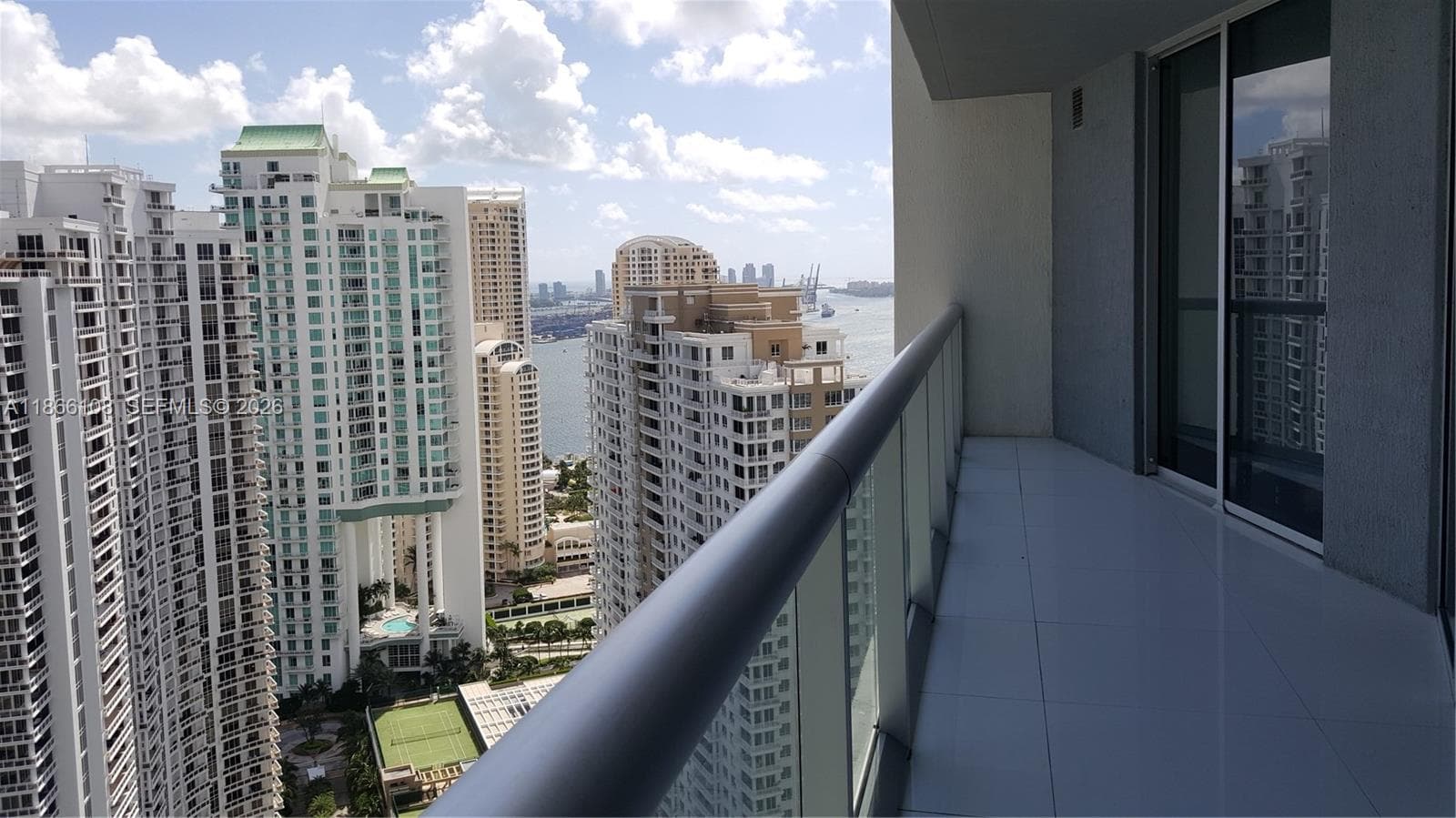 495 Brickell Ave 3504 photo 16