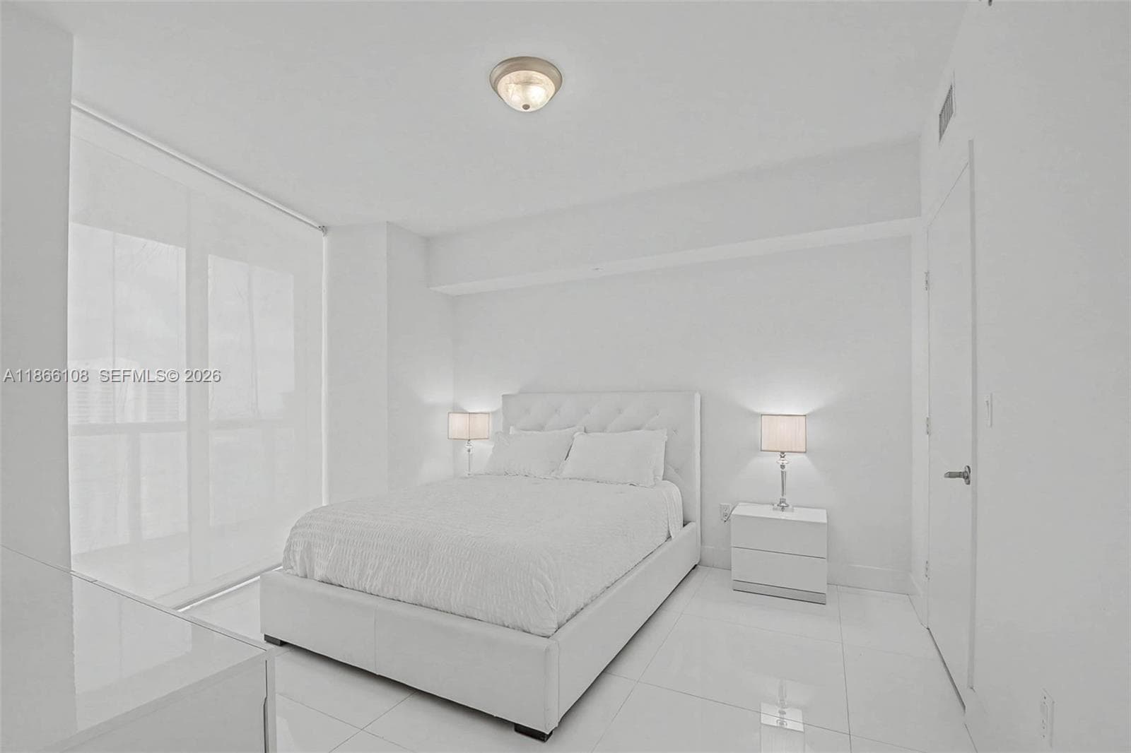 495 Brickell Ave 3504 photo 20