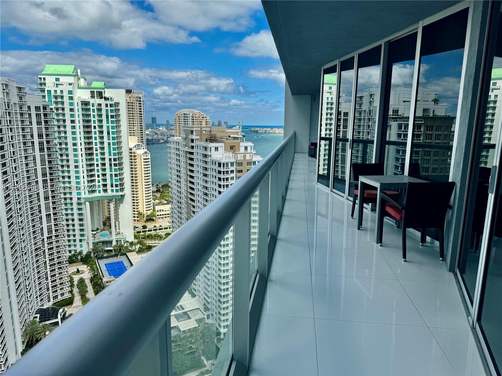 495 Brickell Ave 3504 photo 15