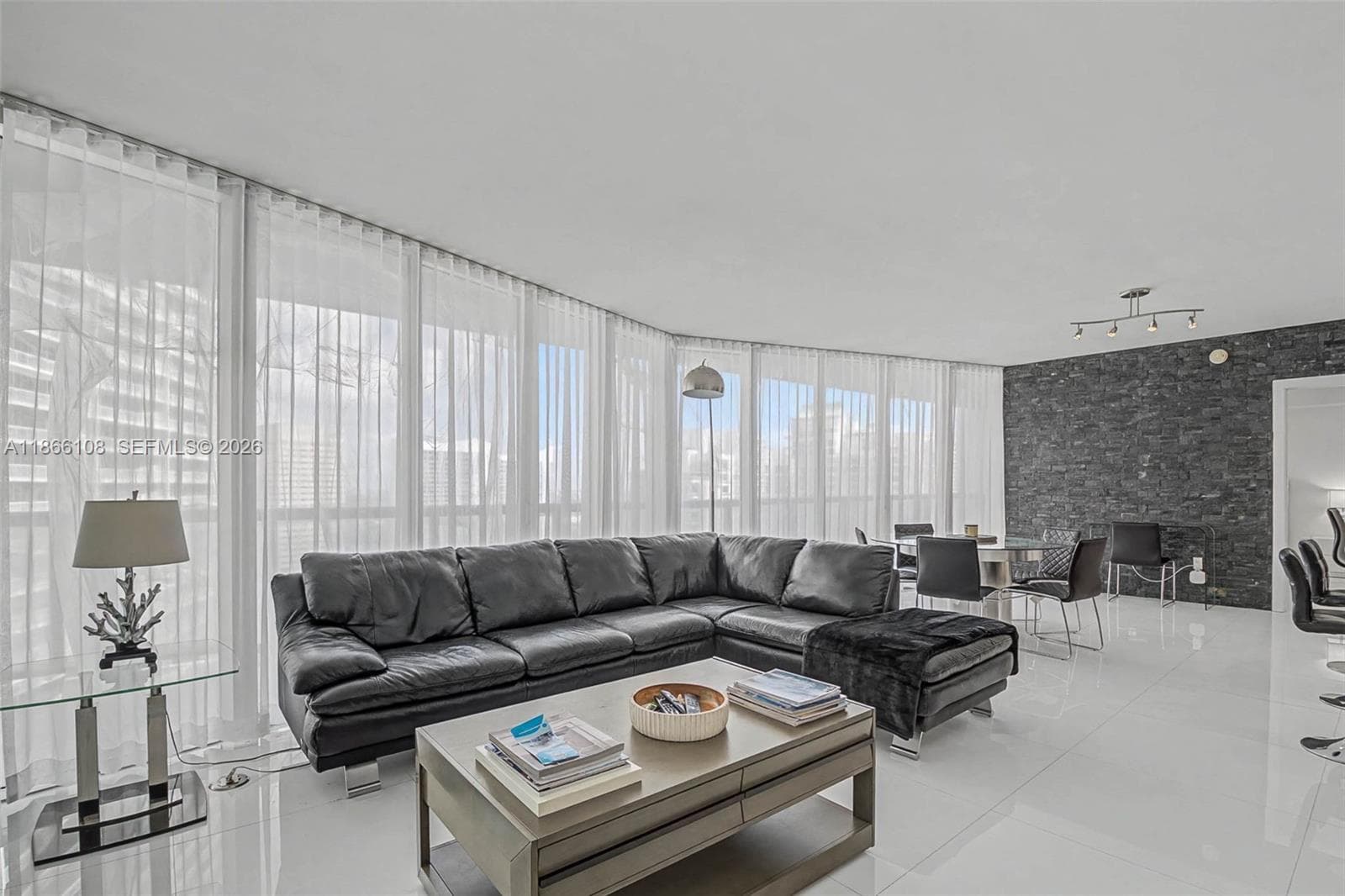 495 Brickell Ave 3504 photo 8