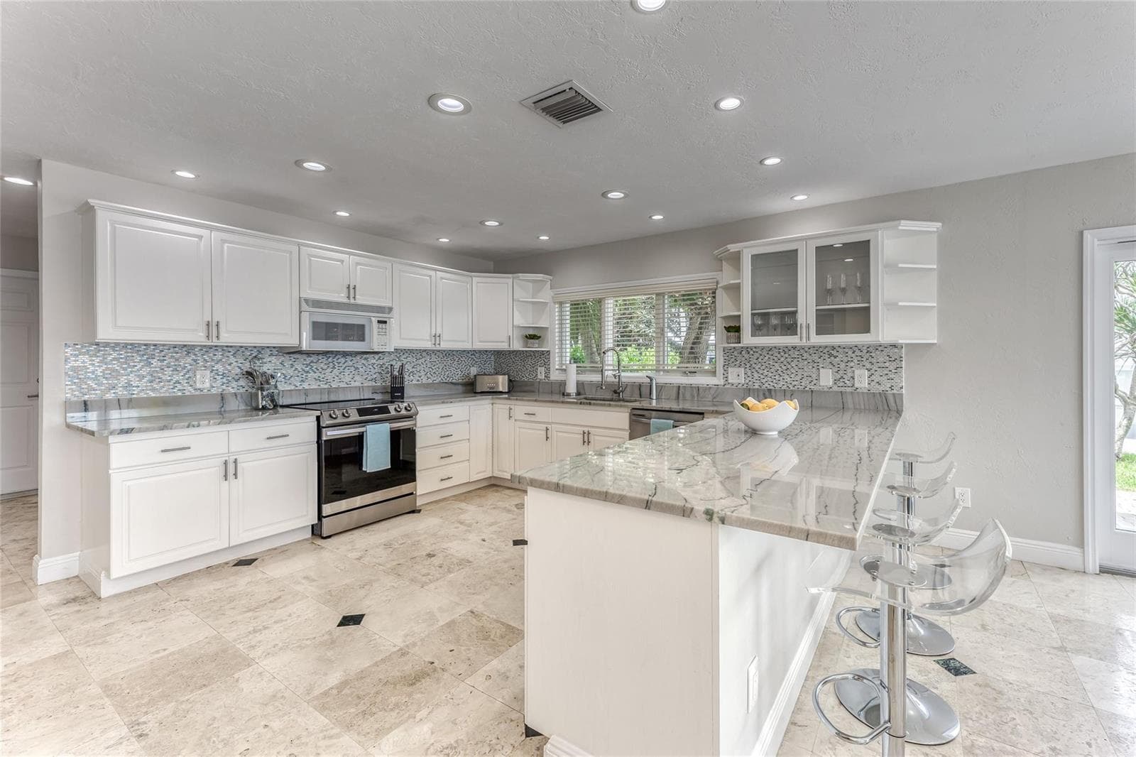 616 1st Key Drive photo 21