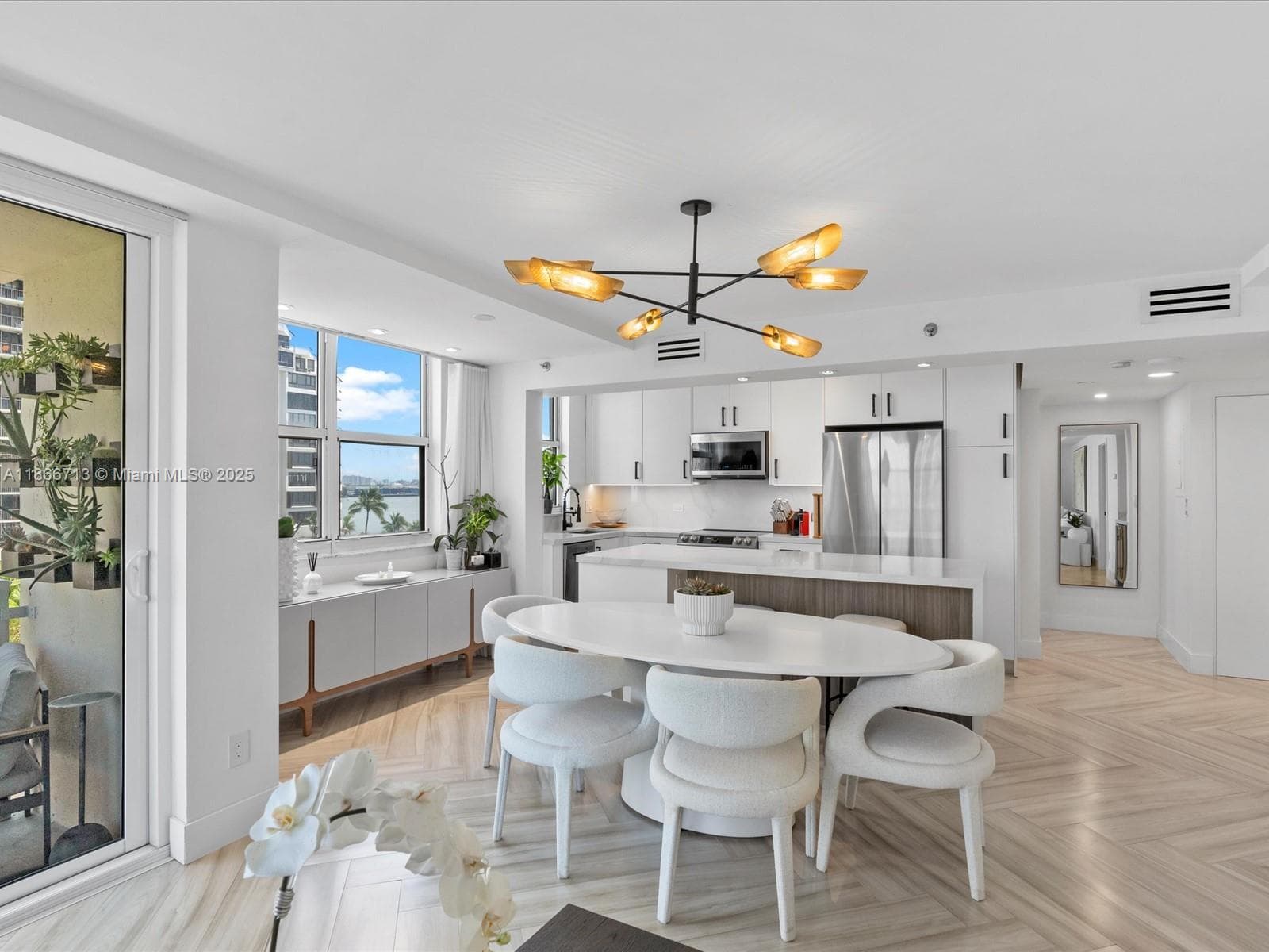 770 Claughton Island Dr 701 photo 11