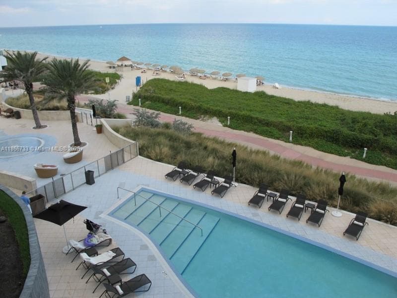 6801 Collins Ave 710 photo 16