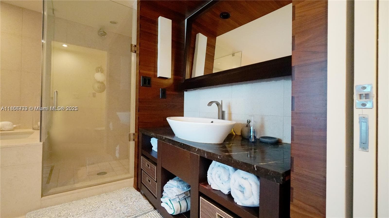 6801 Collins Ave 710 photo 12