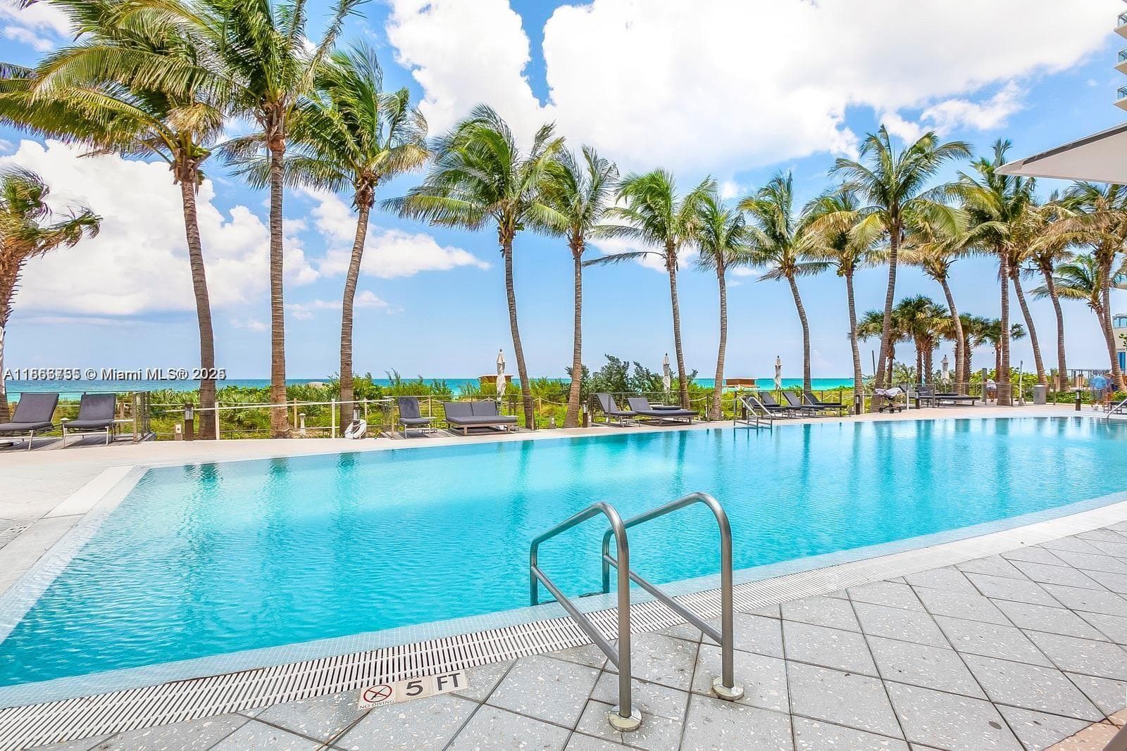 6801 Collins Ave 818 photo 19