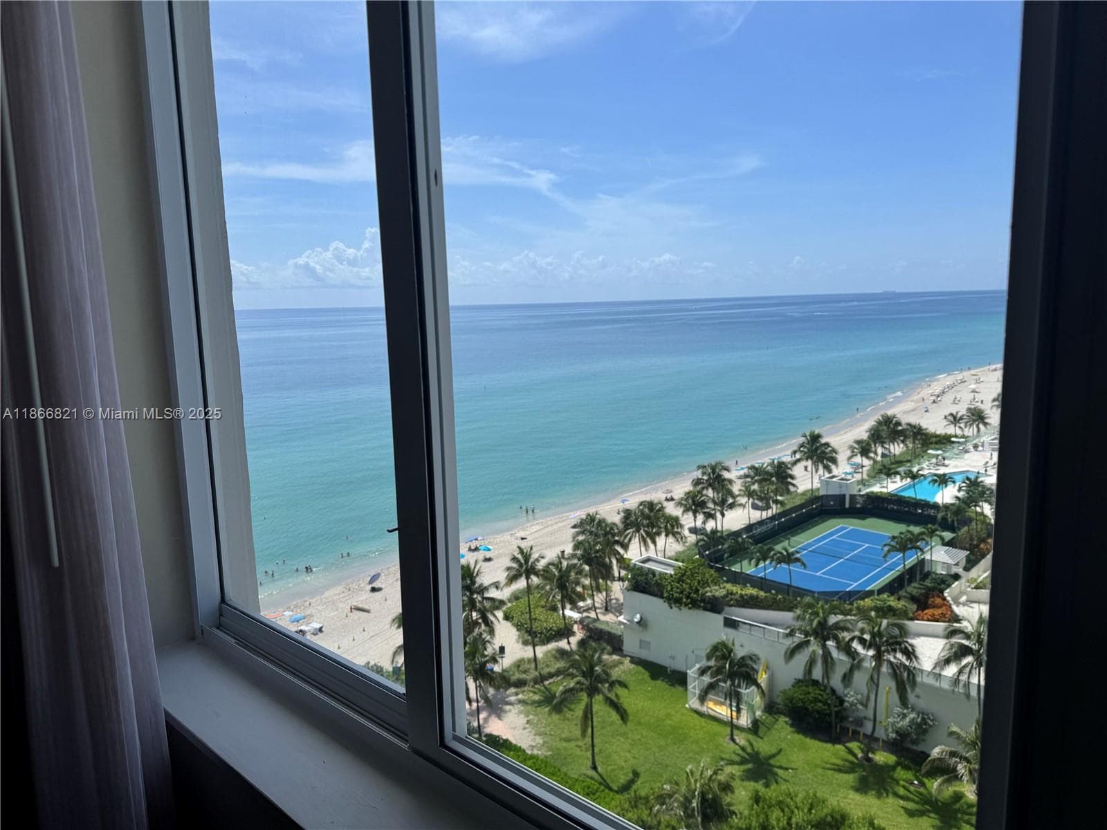 19201 Collins Ave 1108 photo 20