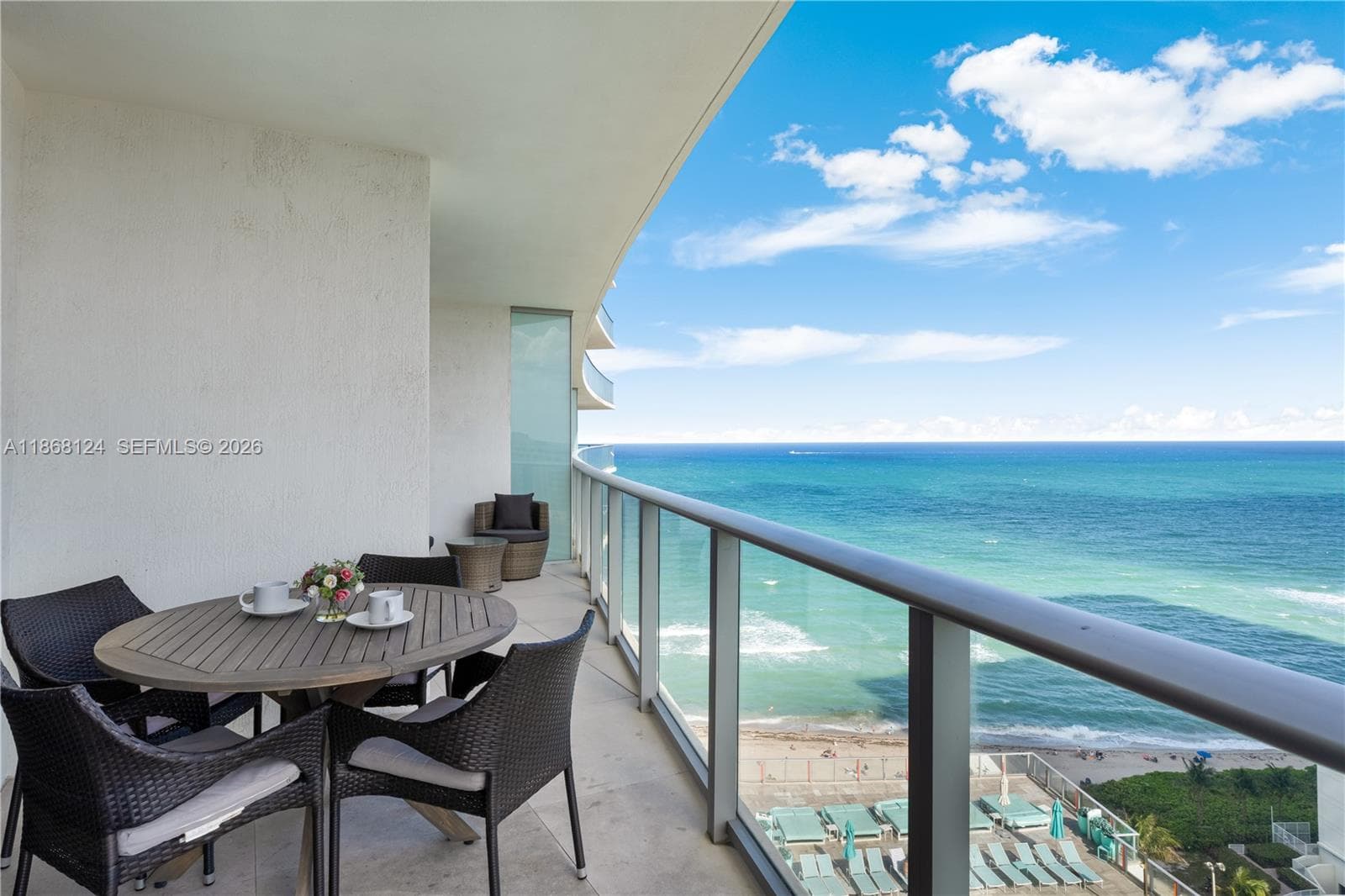 4111 Ocean Dr 1405 photo 2