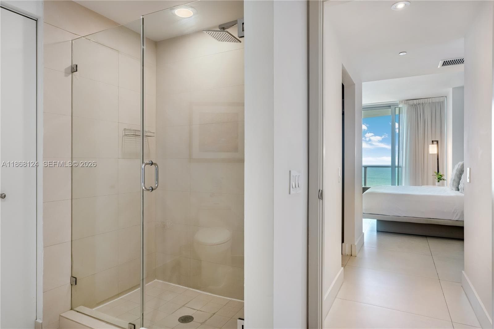 4111 Ocean Dr 1405 photo 18