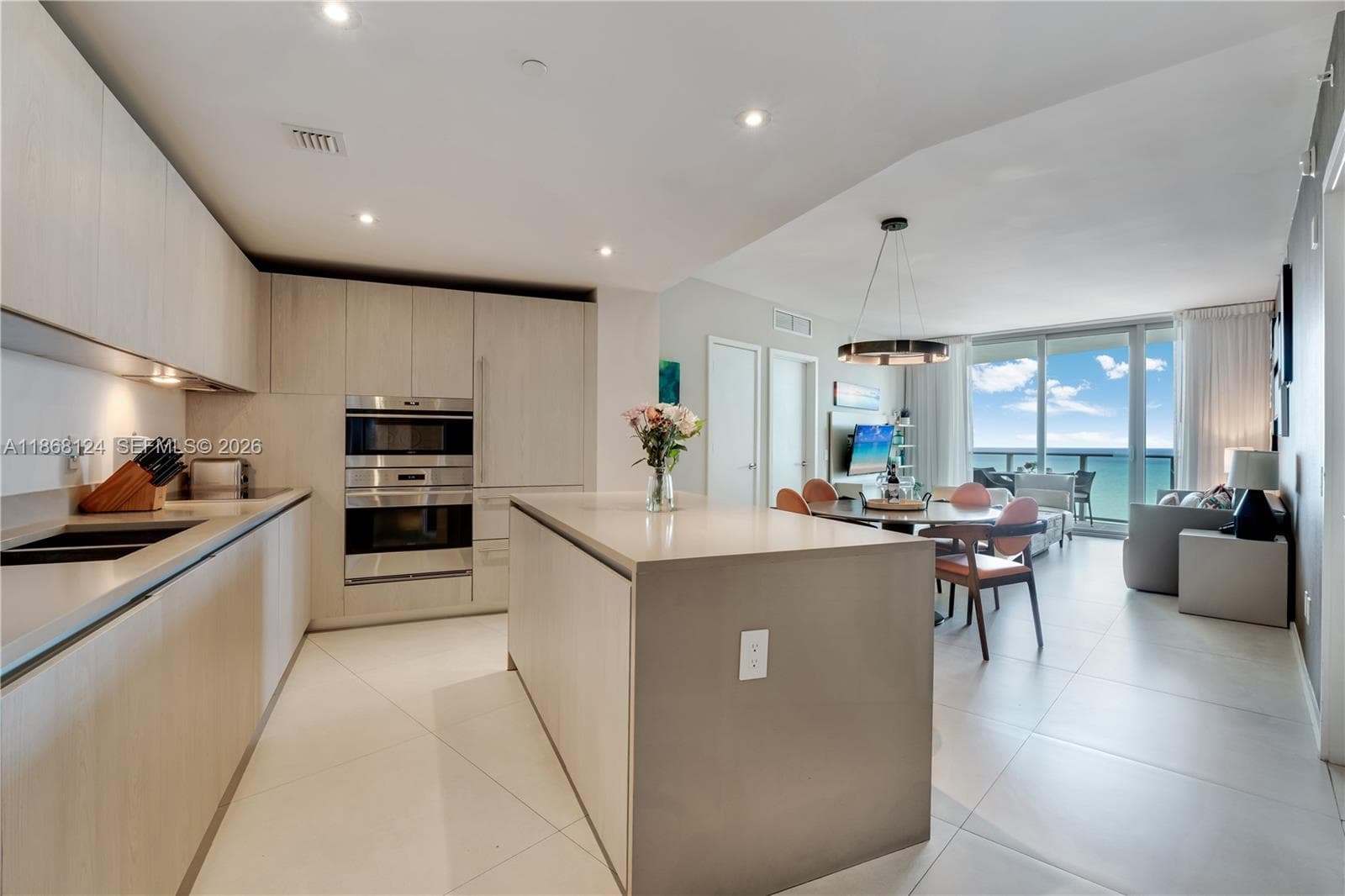 4111 Ocean Dr 1405 photo 4