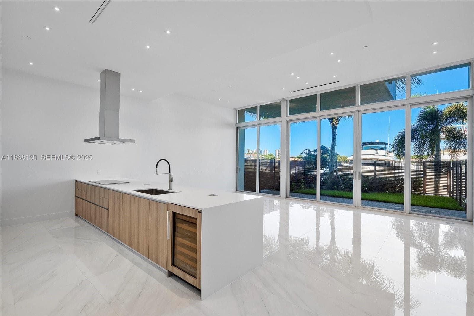 3750 Yacht Club Dr TH3 photo 6