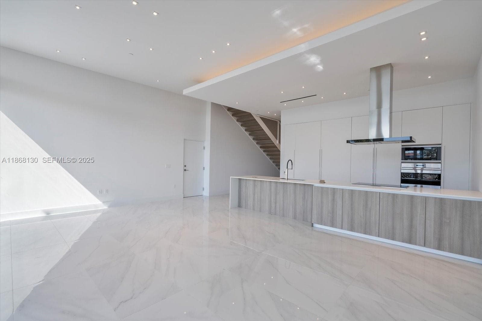 3750 Yacht Club Dr TH3 photo 13