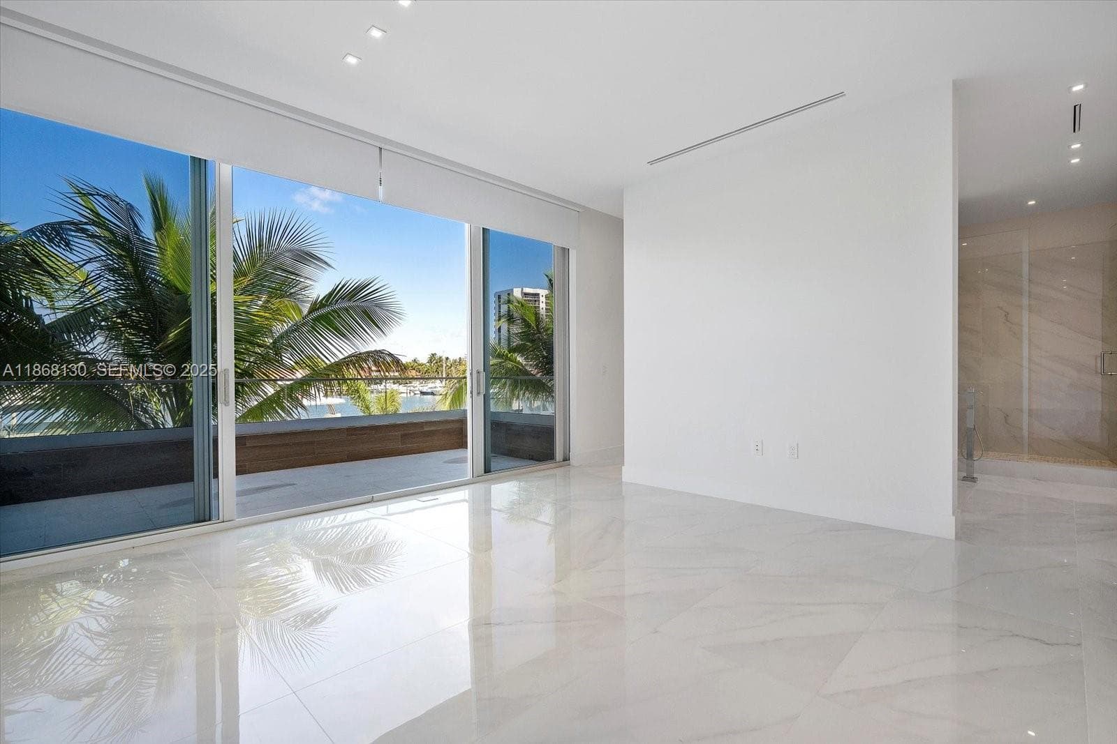 3750 Yacht Club Dr TH3 photo 17