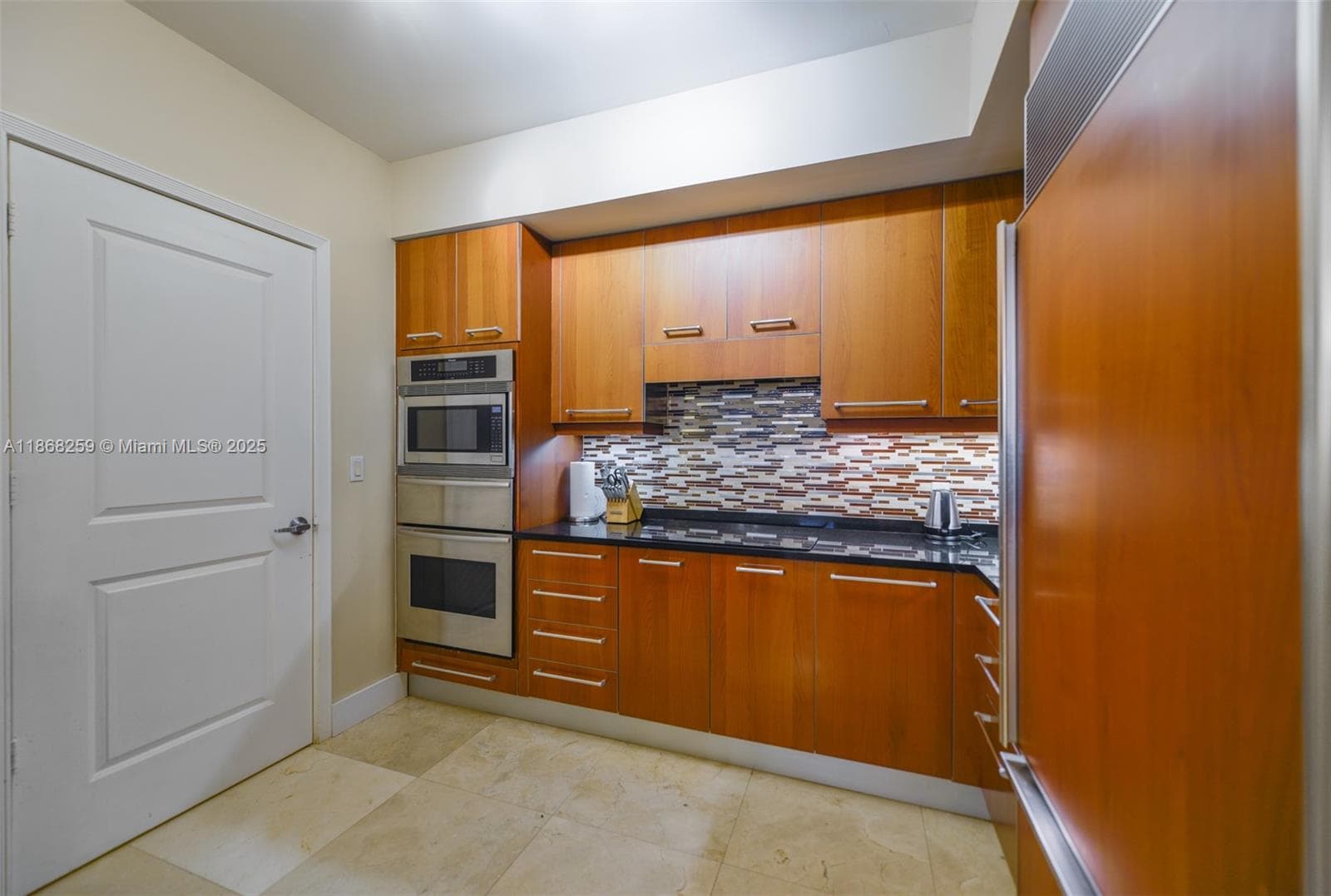 3101 S Ocean Dr 404 photo 12