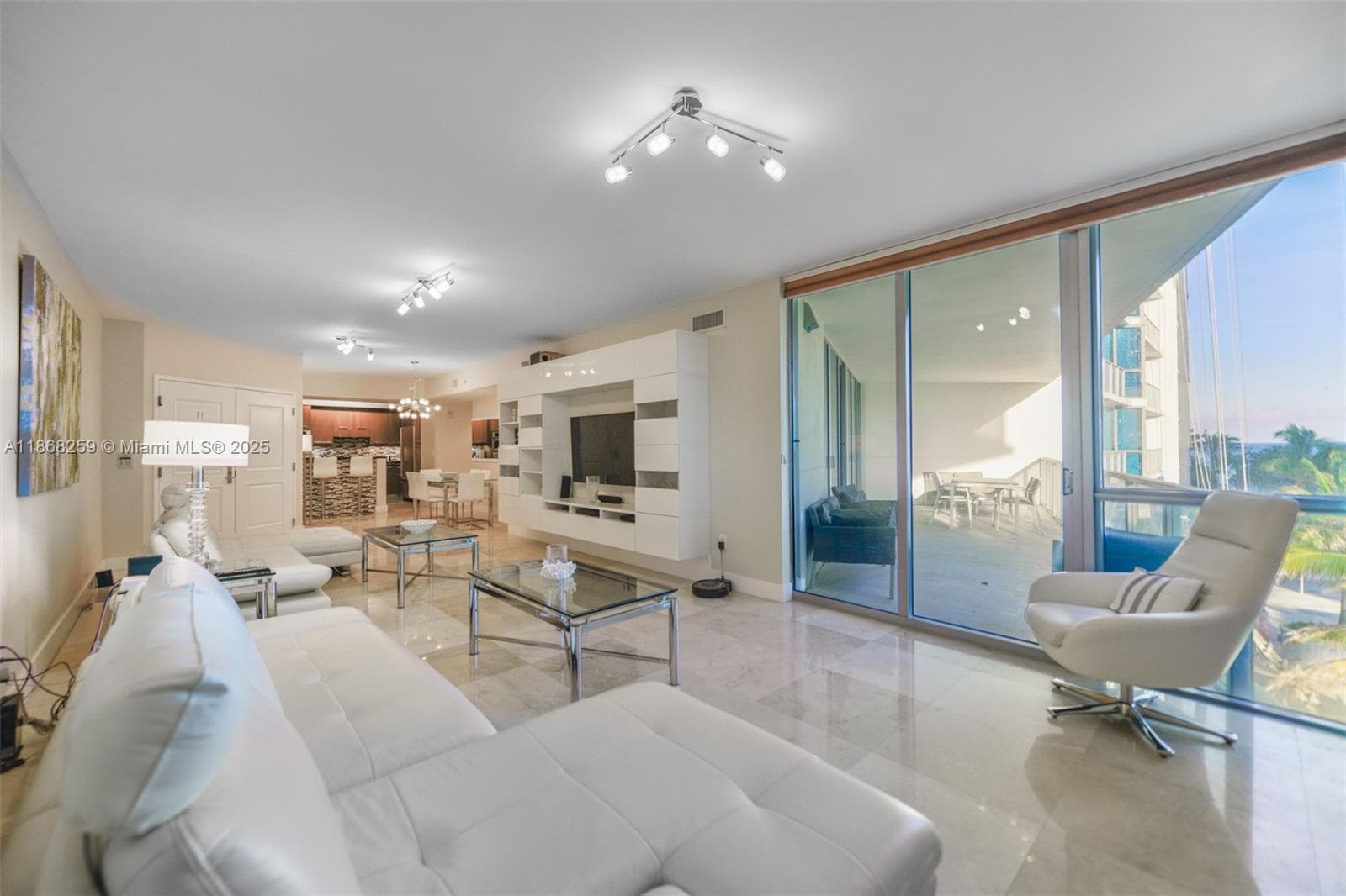 3101 S Ocean Dr 404 photo 7