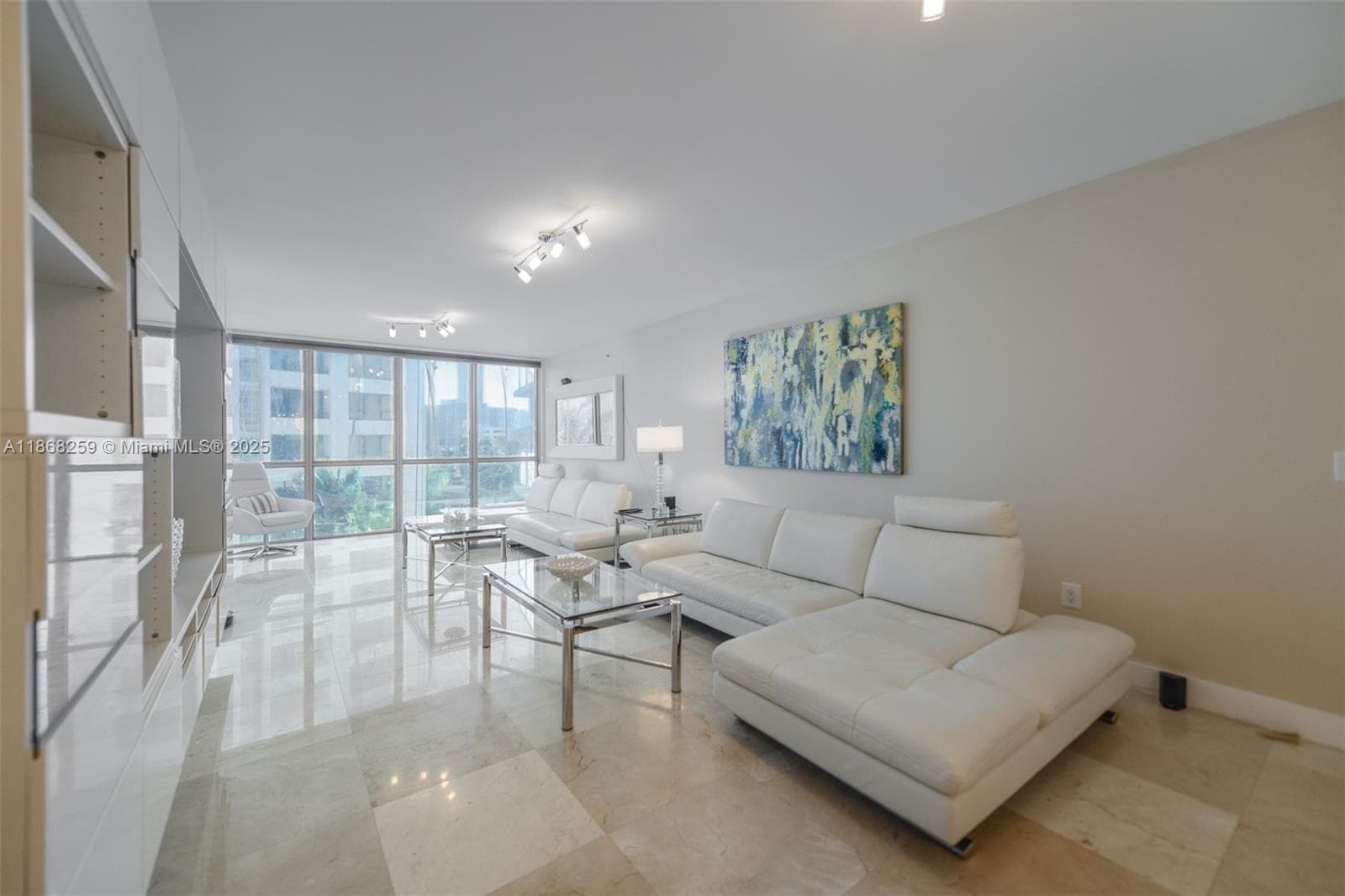 3101 S Ocean Dr 404 photo 5