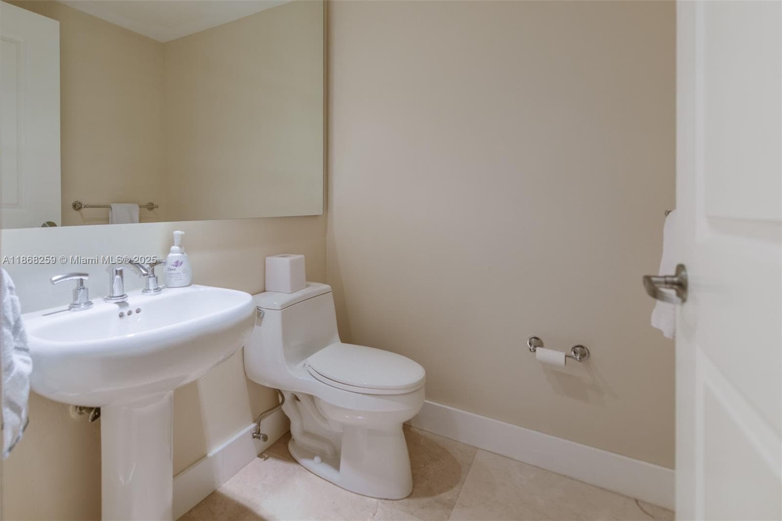 3101 S Ocean Dr 404 photo 15