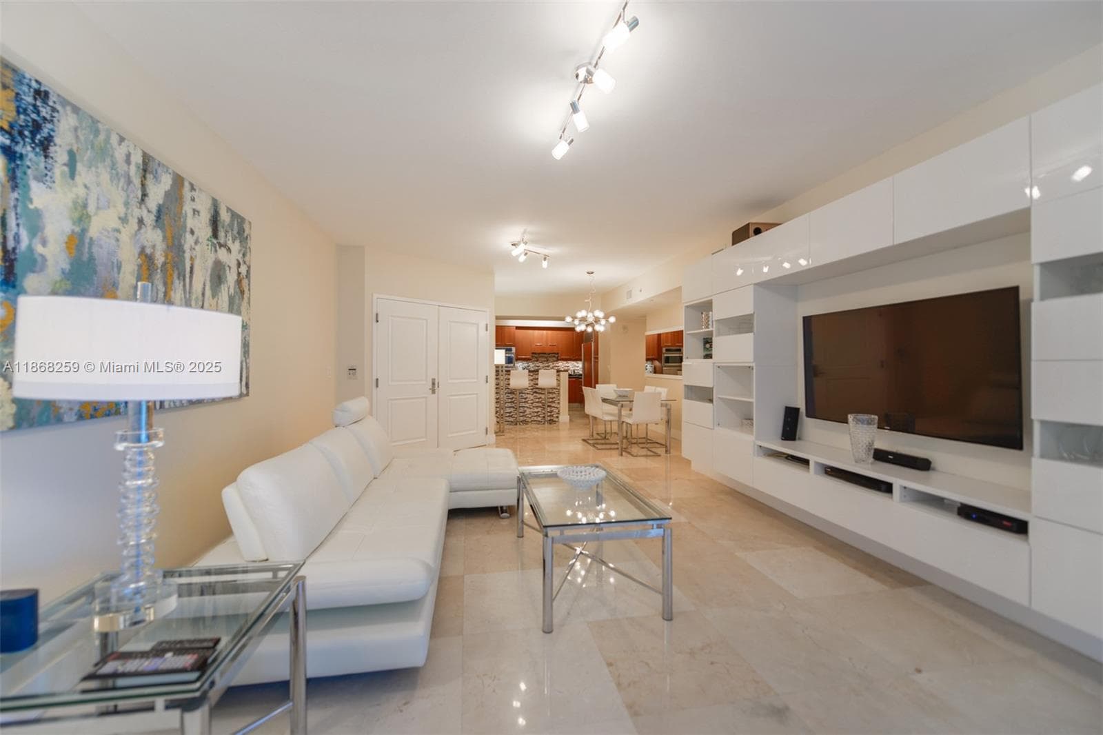 3101 S Ocean Dr 404 photo 8