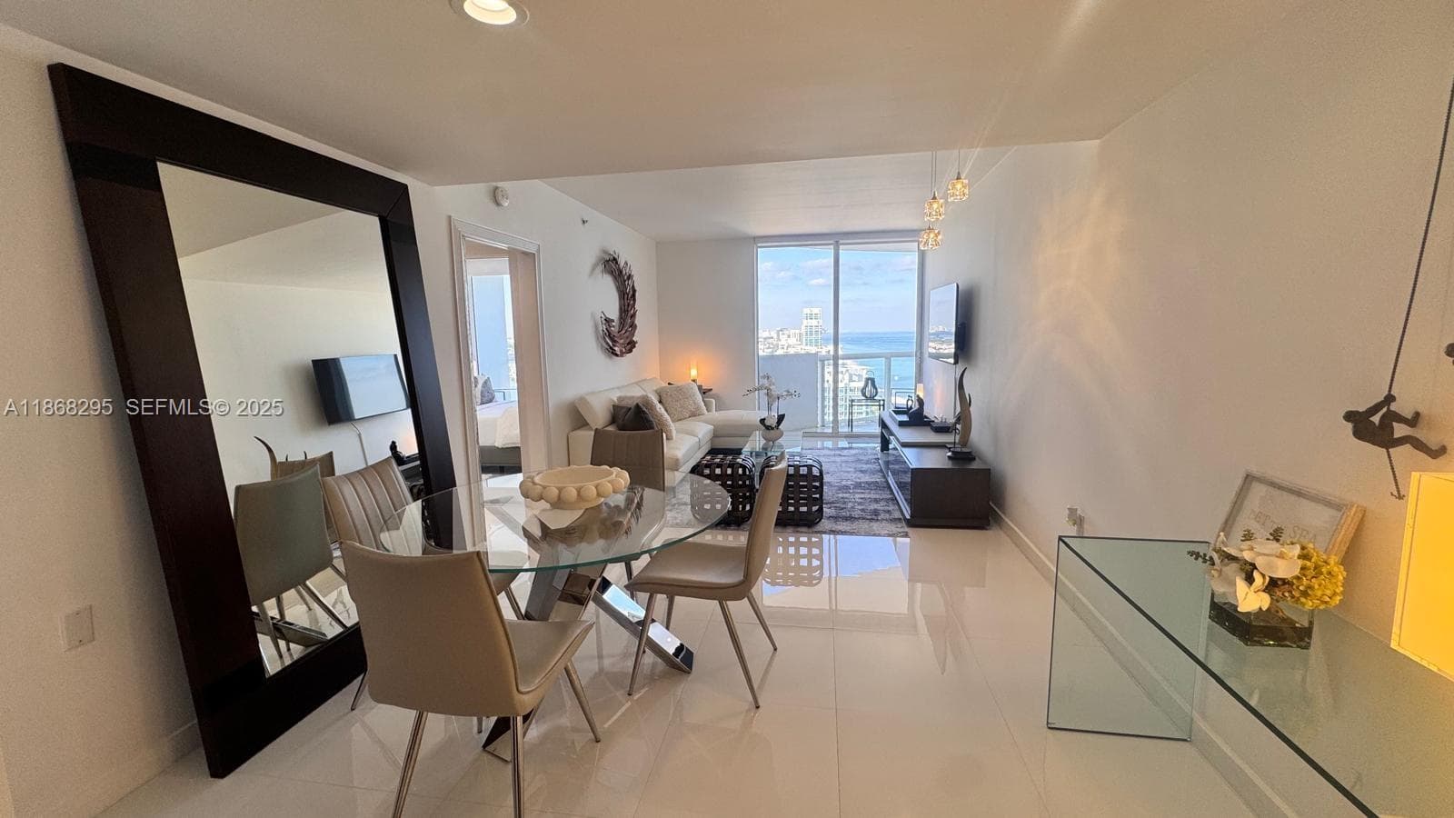 6365 Collins Ave(AVAIL 04/05/2026) 3010 photo 5