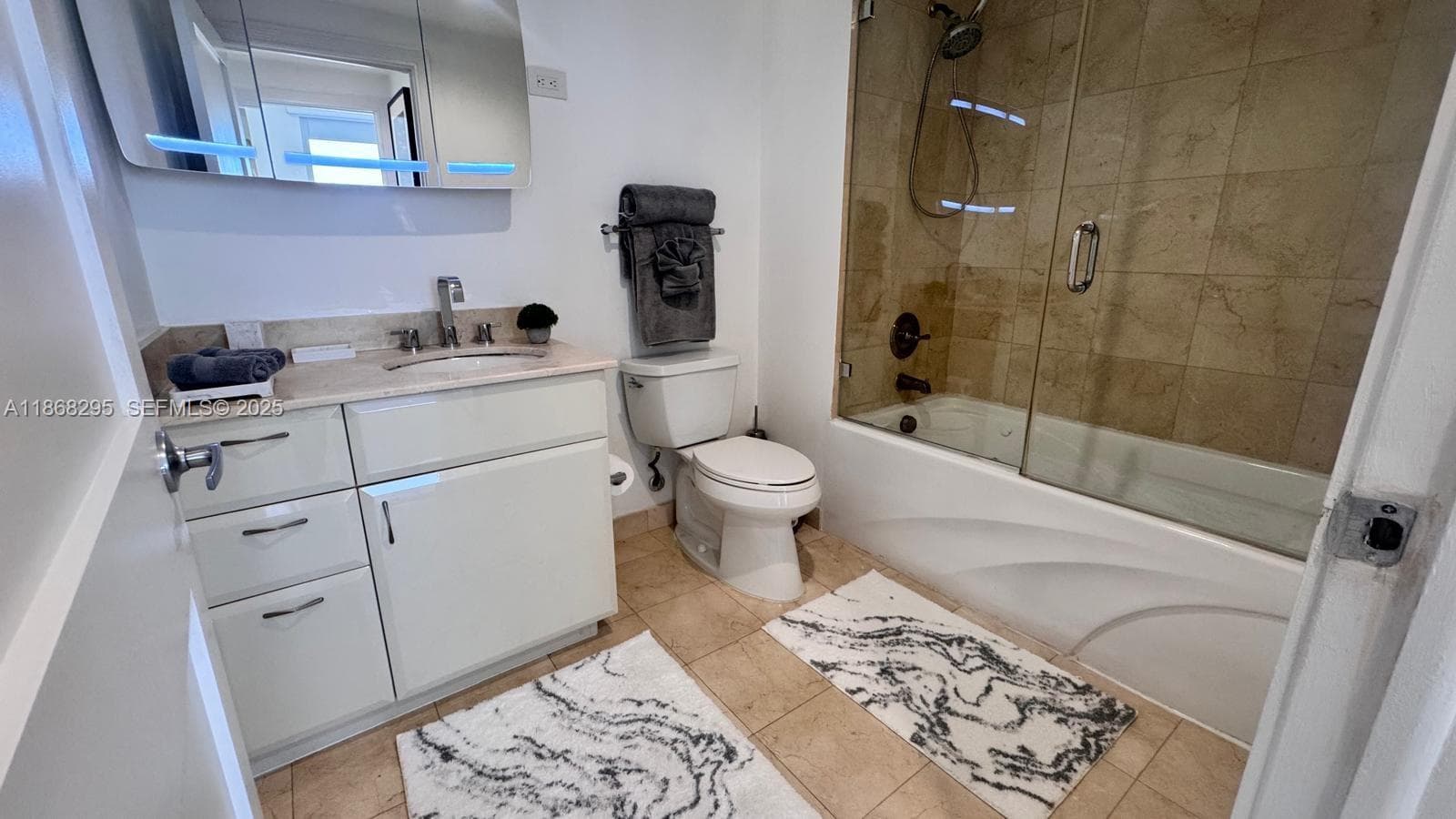 6365 Collins Ave(AVAIL 04/05/2026) 3010 photo 11