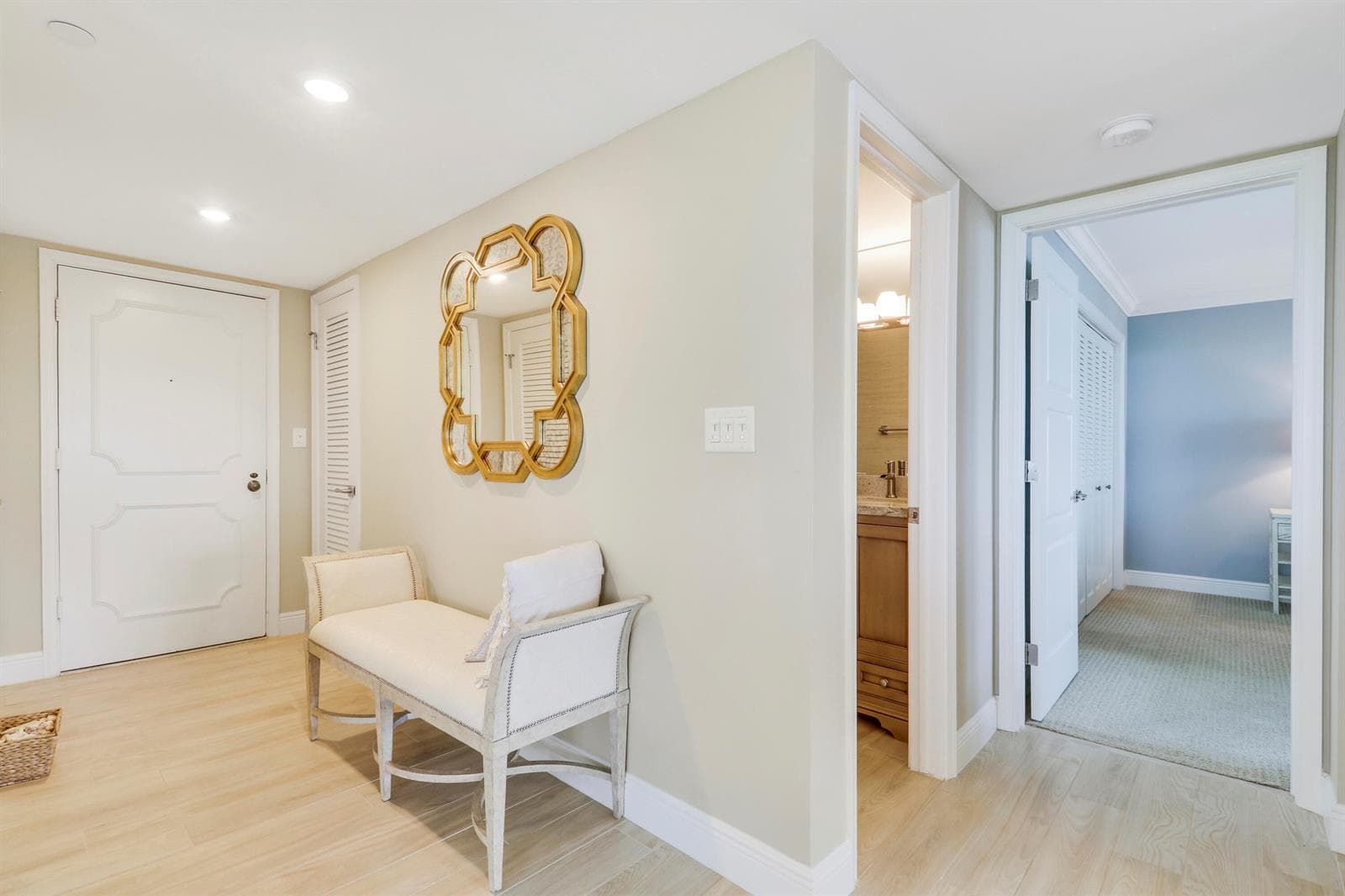 375 Beach Road 803 photo 2