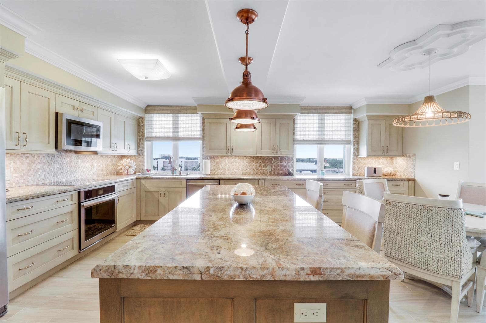 375 Beach Road 803 photo 6