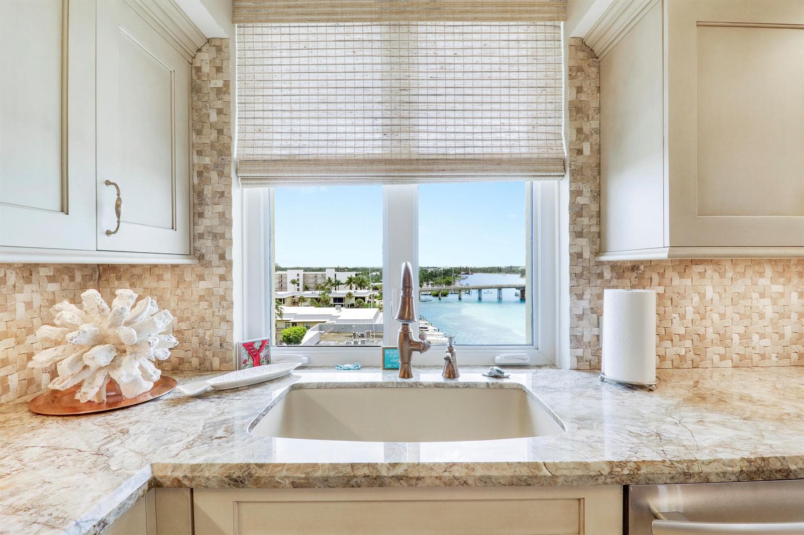 375 Beach Road 803 photo 7
