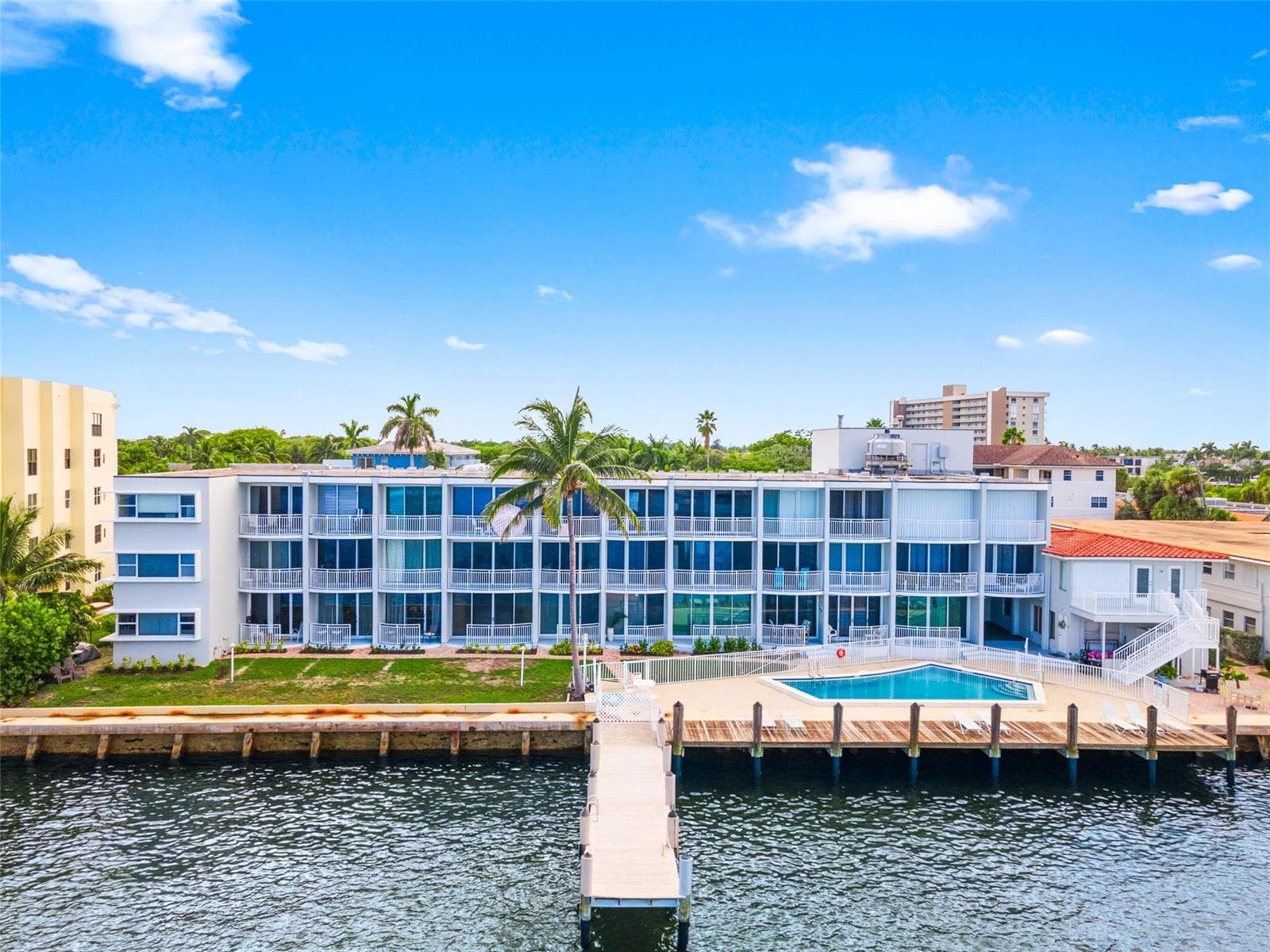 2508 Bay Drive 209 photo 1