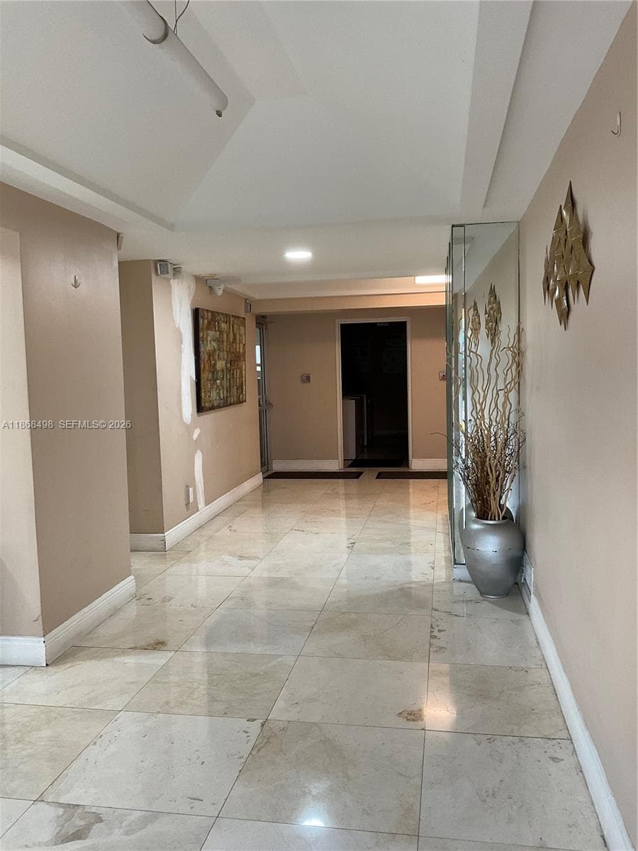 3545 NE 167th St 505 photo 23