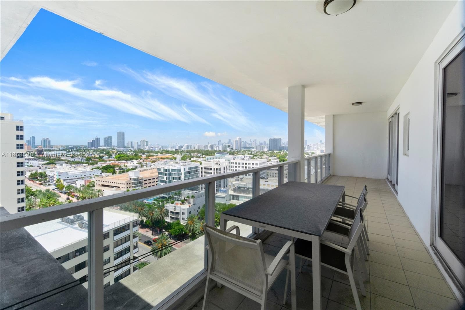 100 Lincoln Rd PH14 photo 1
