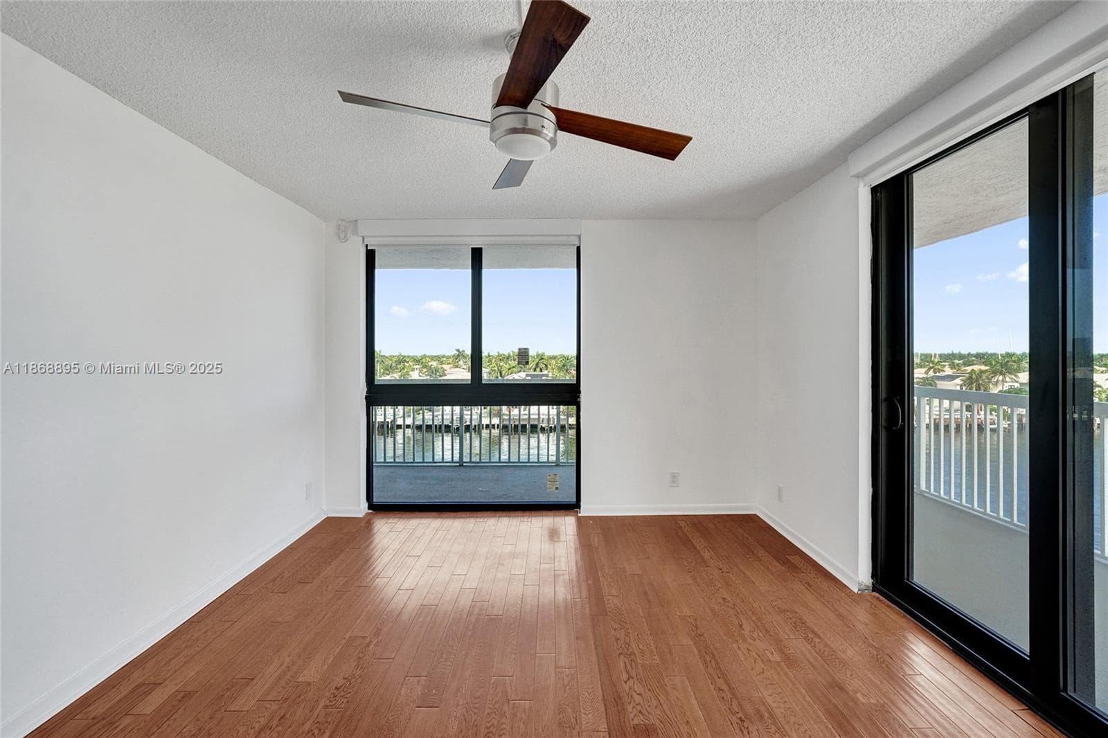 1500 S Ocean Dr 6F photo 23