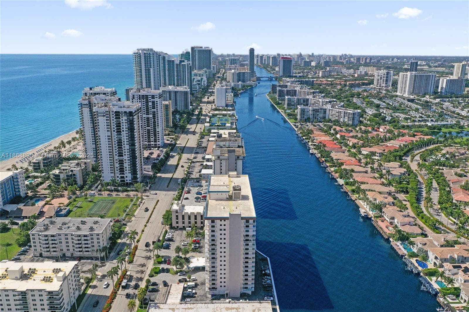 1500 S Ocean Dr 6F photo 2