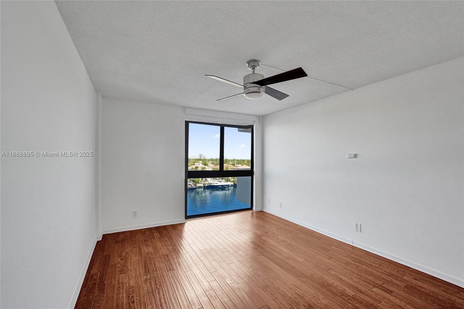 1500 S Ocean Dr 6F photo 13