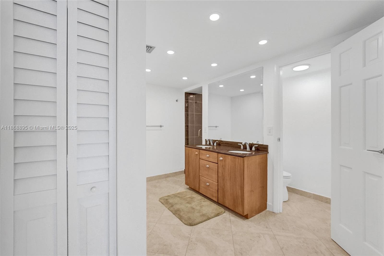 1500 S Ocean Dr 6F photo 17