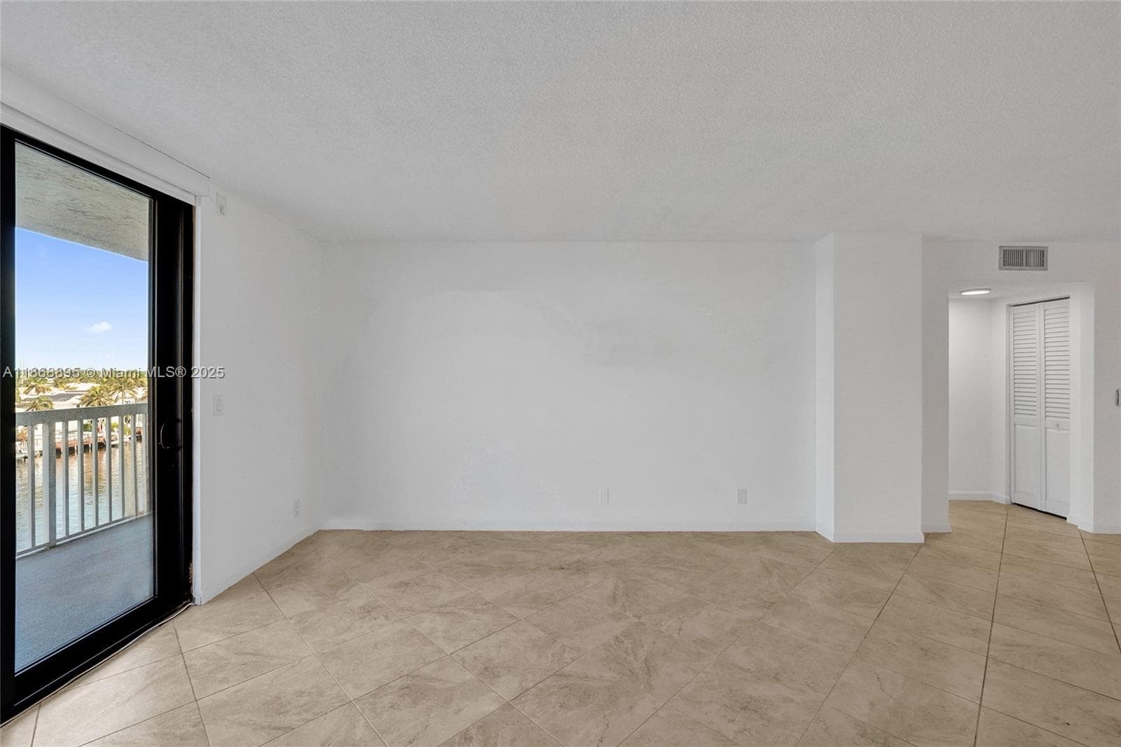 1500 S Ocean Dr 6F photo 24