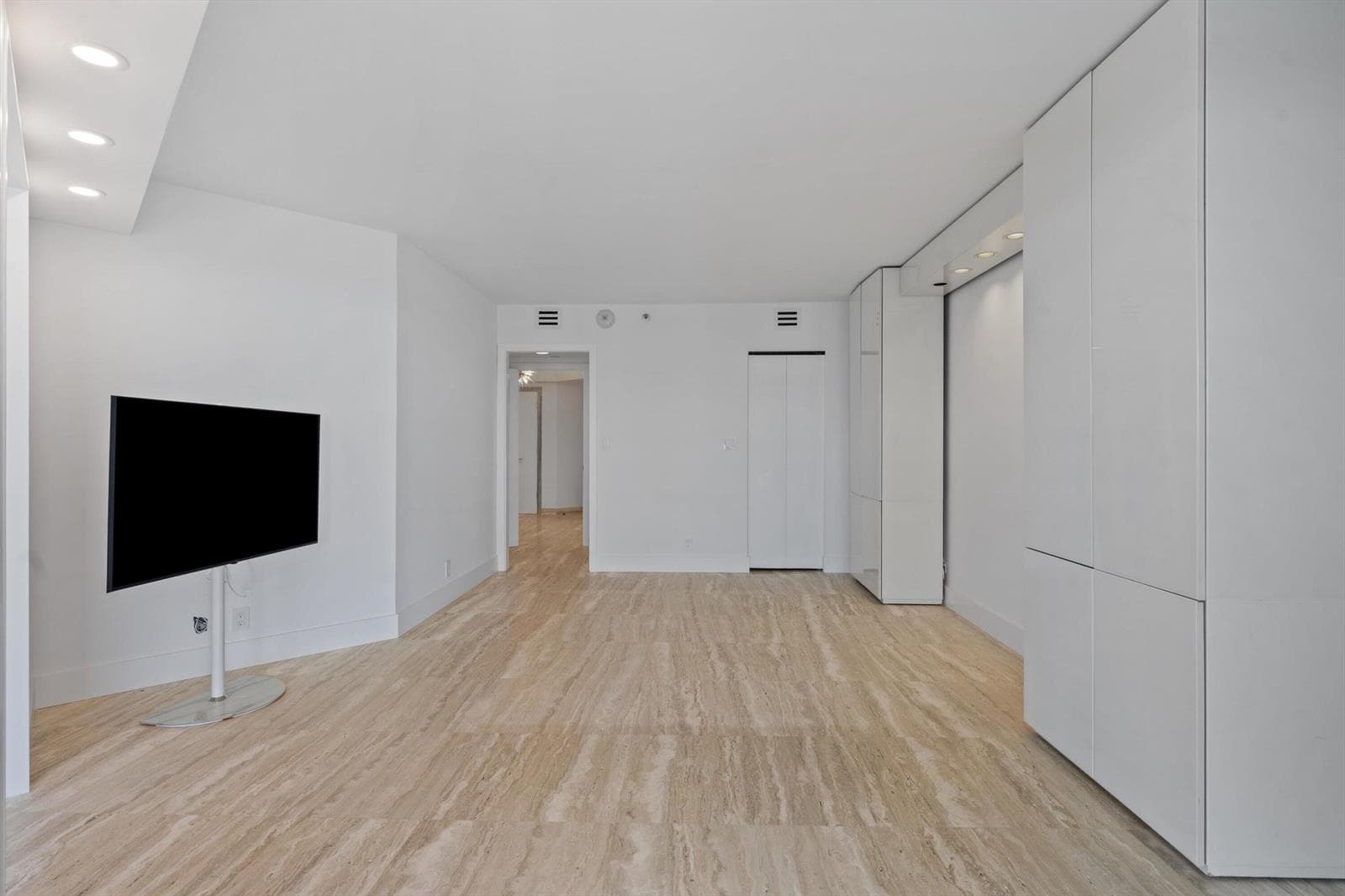 3170 S Ocean Boulevard 601n photo 23