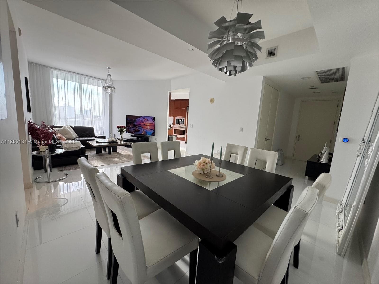 15811 Collins Ave 605 photo 8