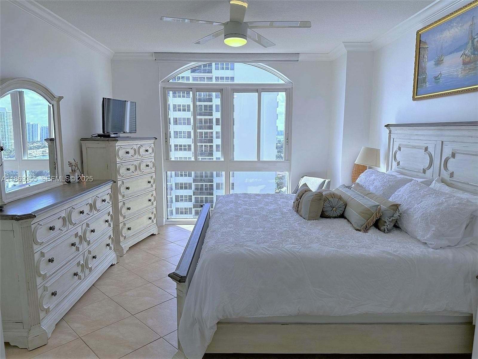 2080 S OCEAN DRIVE PH3 photo 9