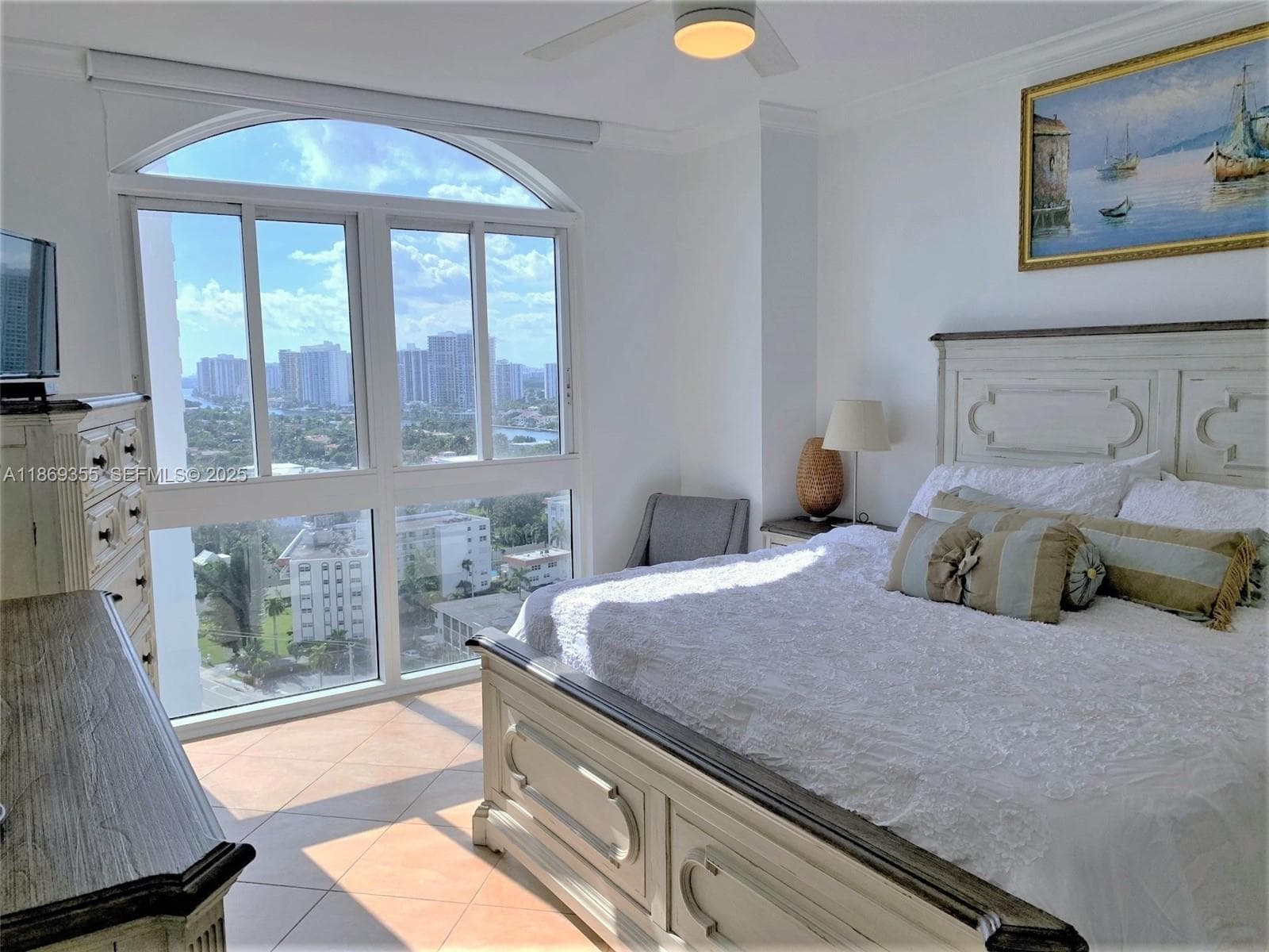 2080 S OCEAN DRIVE PH3 photo 8