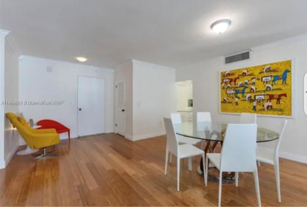 9801 Collins Ave 10T photo 1